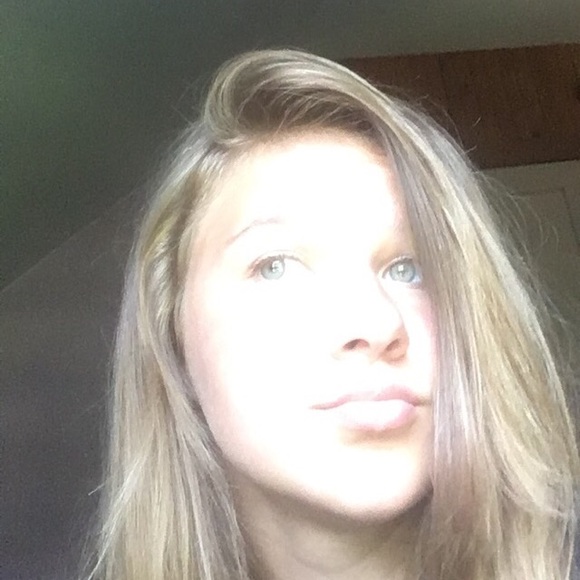 Meet your Posher, Casey - Picture 1 of 1